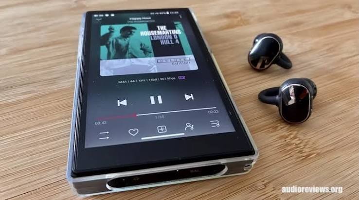 مشغل موسيقى عالي الدقة من FiiO